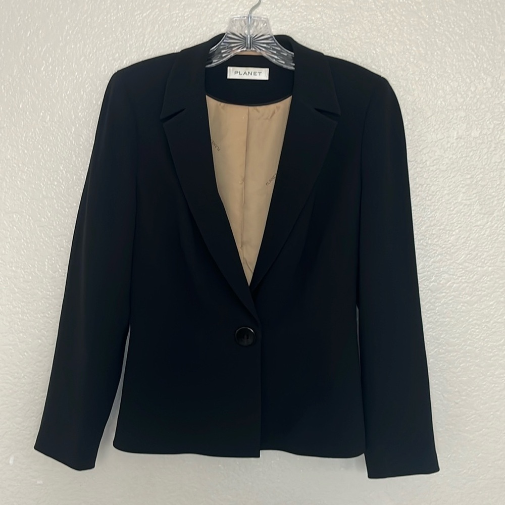 PLANET Black Blazer